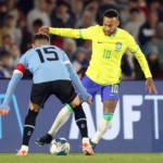 Neymar foi substituído por lesão ainda no primeiro tempo Créditos: Vitor Silva/CBF