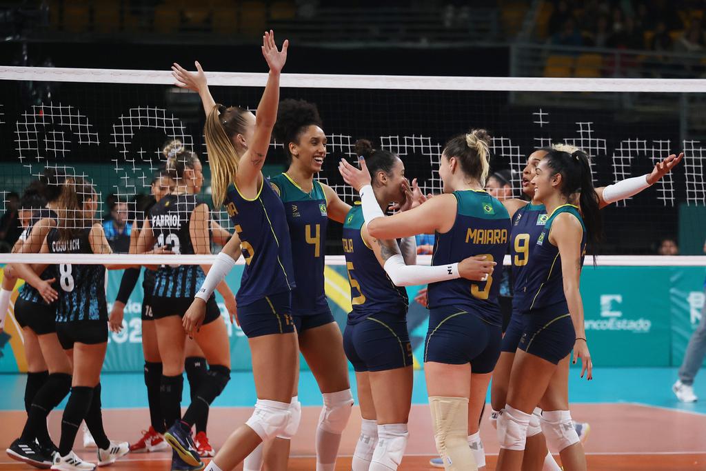 Comemoração da seleção feminina (Christian Zapata/Santiago 2023 Via Photosport)