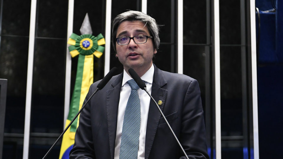 Portinho vê limitação de voos no Santos Dumont como derrota para Paes e oportunidade para candidatura