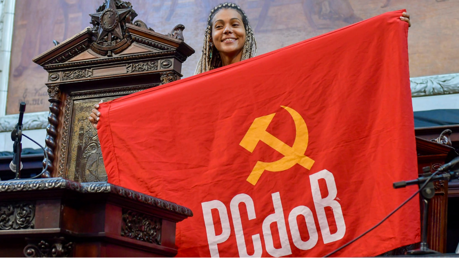 PCdoB-RJ aprova deputada Dani Balbi como pré-candidata à prefeitura do Rio