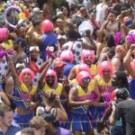 No Rio de Janeiro, carnavalescos debatem crescimento do carnaval de rua no país