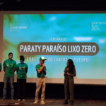 Apresentação dos resultados do projeto Paraíso Lixo Zero, em Paraty