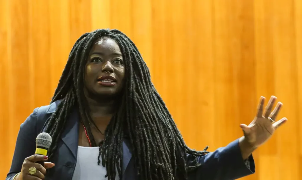 Carla Akotirene: pesquisadora denuncia racismo no sistema de Justiça