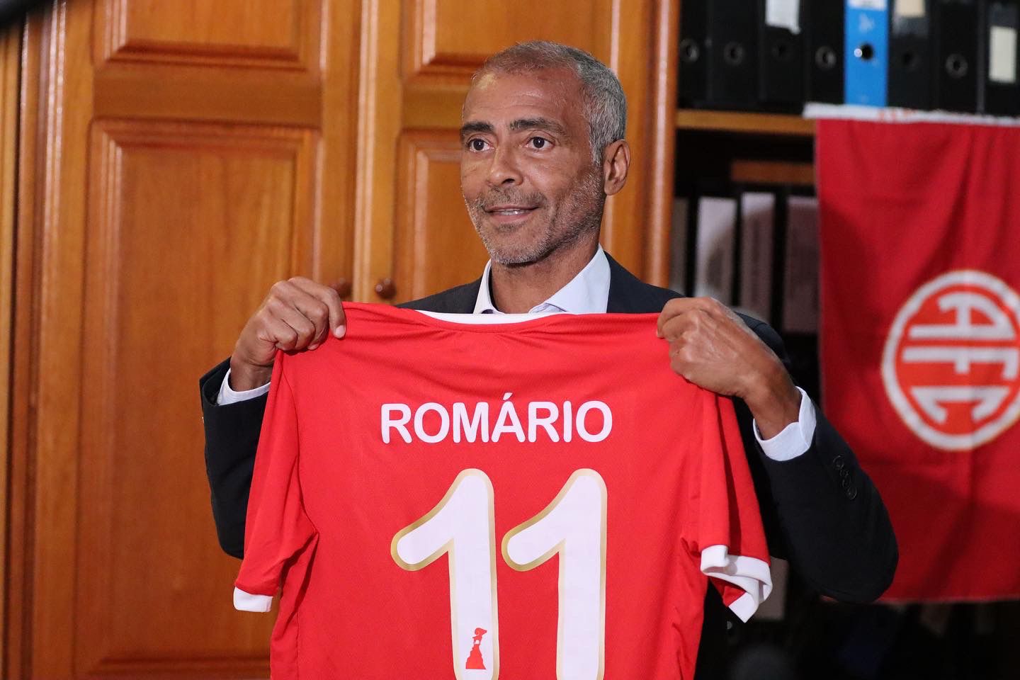 Romário - Foto: Reprodução Twitter