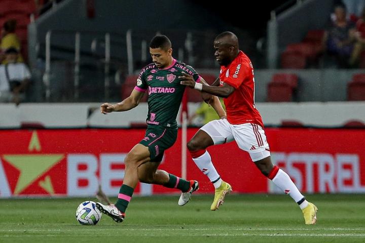 Fluminense ficou no 0 a 0 com o Colorado (Crédito: Lucas Merçon/FFC)