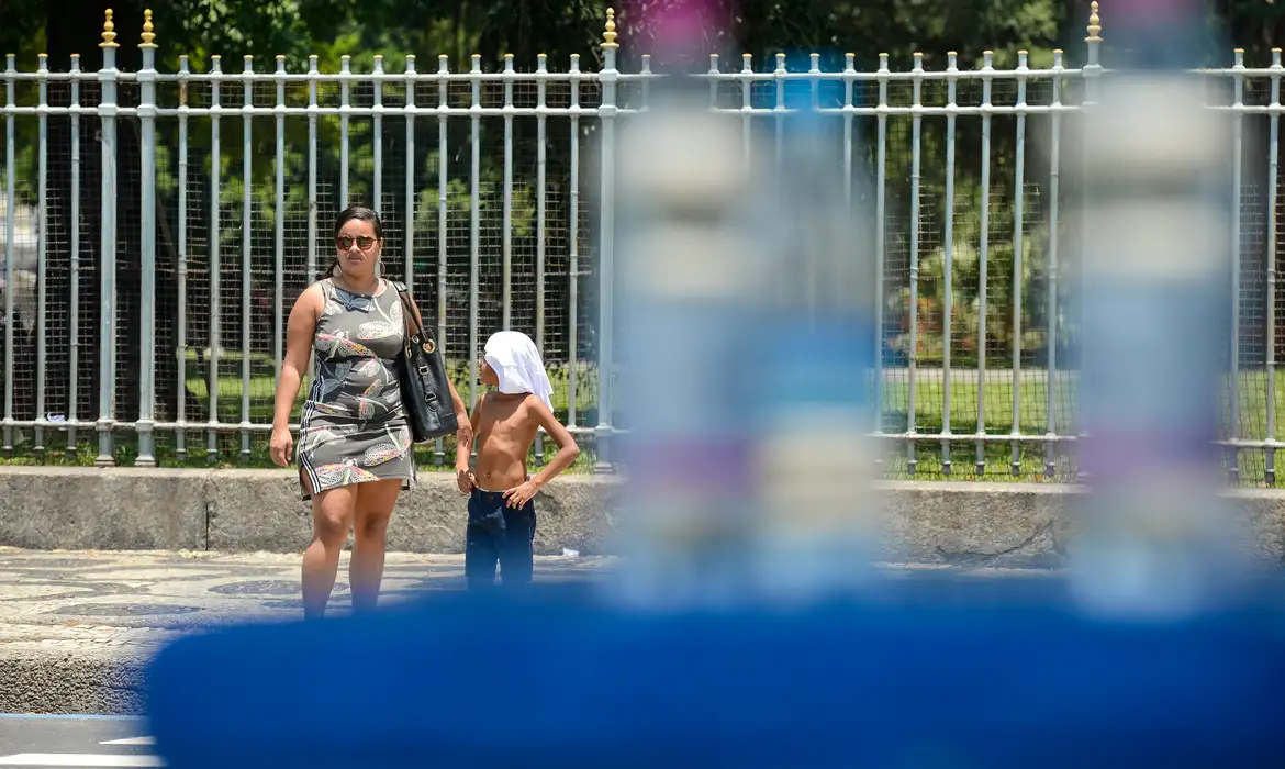 Rio tem novo recorde de temperatura no ano: 42,6°C