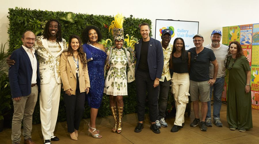 Debate sobre o audiovisual brasileiro, a diversidade da gastronomia brasileira e aula de samba marcaram o primeiro dia da Galeria Visit Brasil, em Los Angeles (Foto: Divulgação/Embratur)