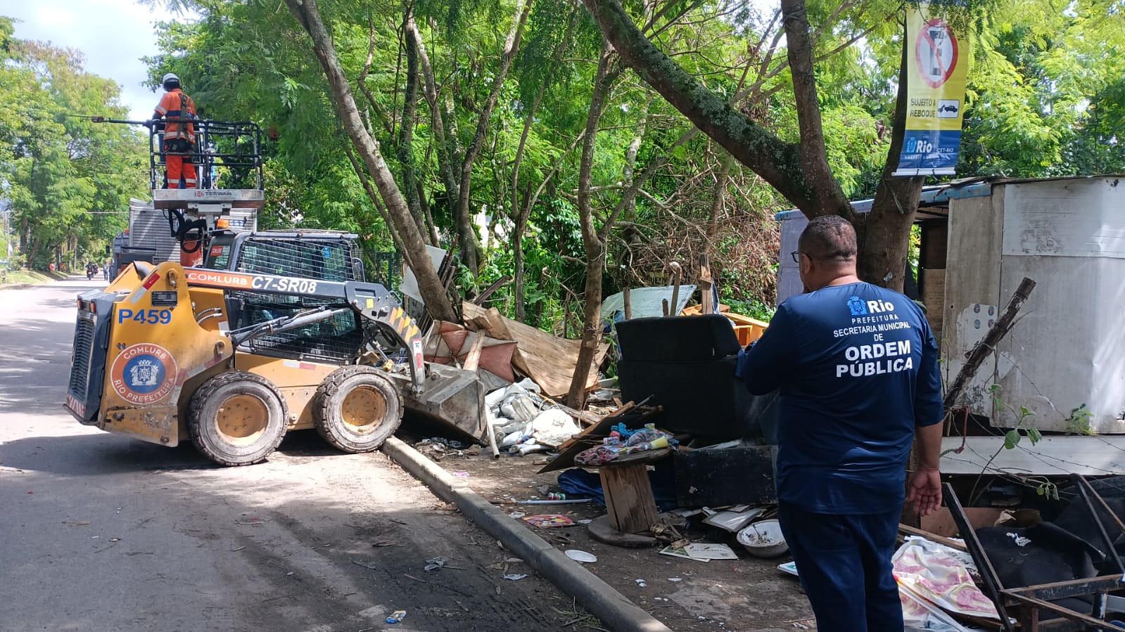 As operações foram realizadas nos bairros de Sampaio e Maria da Graça, ambos na Zona Norte, e no Recreio, na Zona Oeste - Divulgação