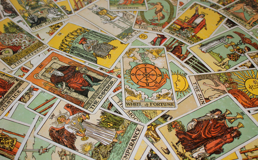 Previsão do tarot para 2024: confira o que o ano reserva para cada signo