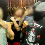 Grupo de 'justiceiros' posta foto ao sair para 'caçar' ladrões na Zona Sul do Rio — Foto: Reprodução