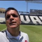 Cabo Daciolo surpreende ao vincular seu futuro político ao desempenho do Vasco. Análise da relação entre fé, torcida e decisões políticas inusitadas.