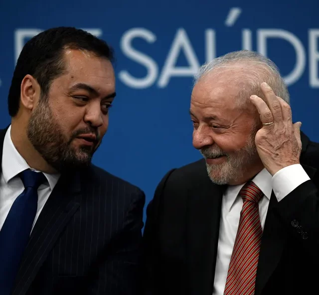 O governador do Rio de Janeiro, Cláudio Castro (PL), e o presidente Lula. Foto: Mauro Pimental/AFP