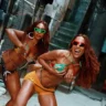 Anitta lança vídeo de dança para a música “Joga pra Lua”, parceria com Dennis DJ e Pedro Sampaio. O clipe foi gravado na favela da Rocinha, no Rio de Janeiro, e conta com a participação da dançarina Aline Maia.