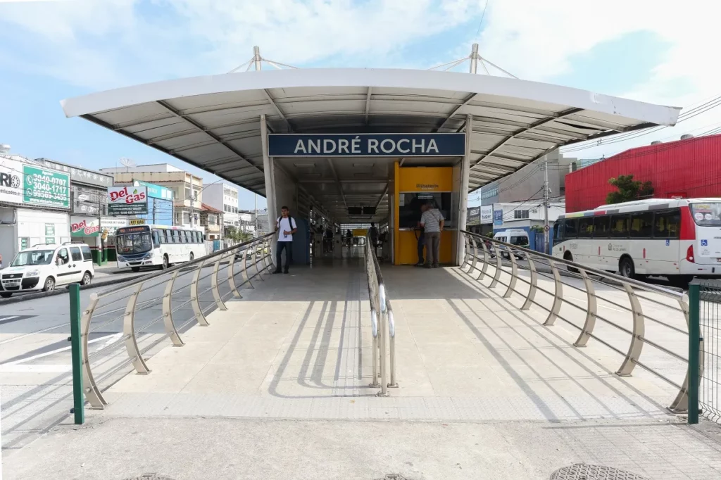 Curicica: trecho da Rua André Rocha ficará fechada para obras de pavimentação até o dia 31 de janeiro