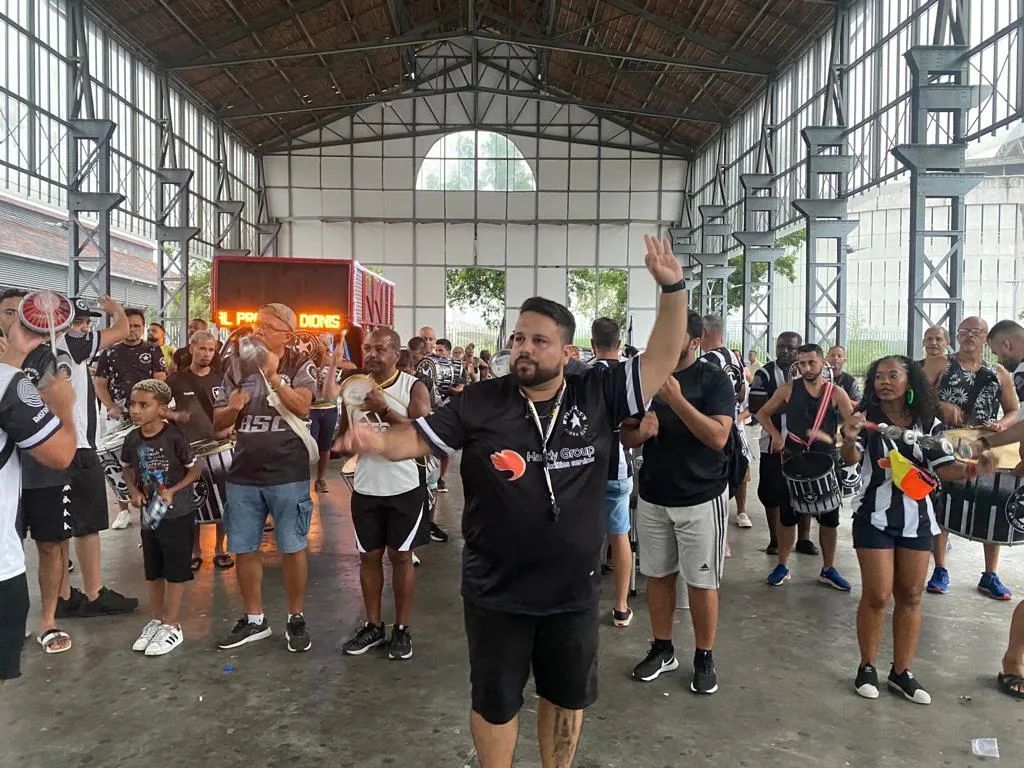 Botafogo Samba Clube inicia ensaios no Parque Madureira neste sábado, 06