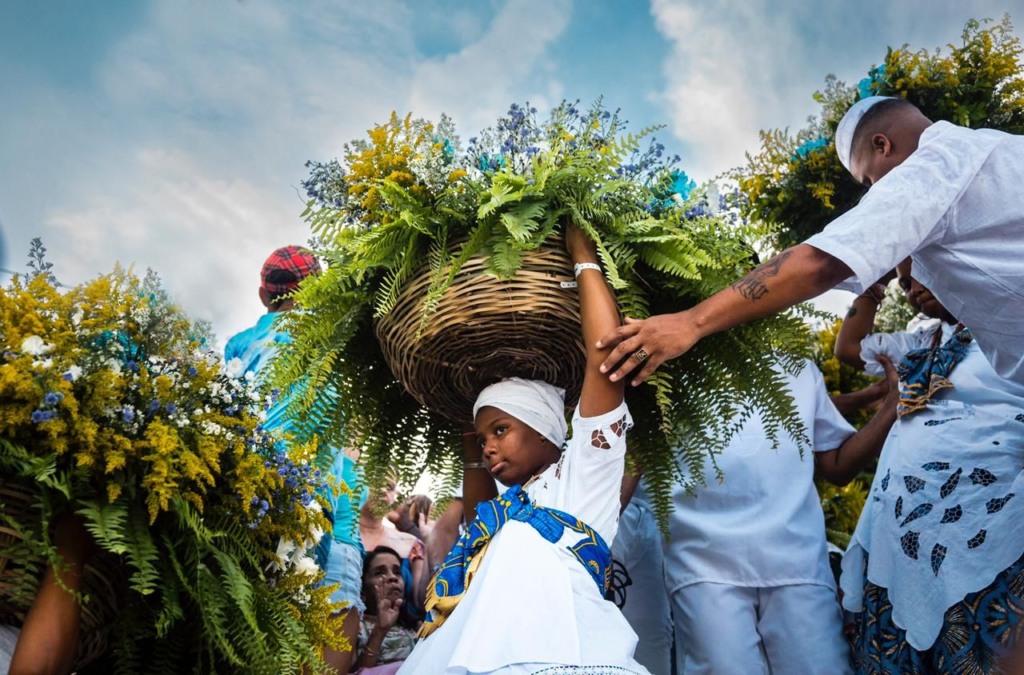 2 de fevereiro no Arpoador: Dia de Iemanjá tem samba, jongo, afoxé e muito mais 

