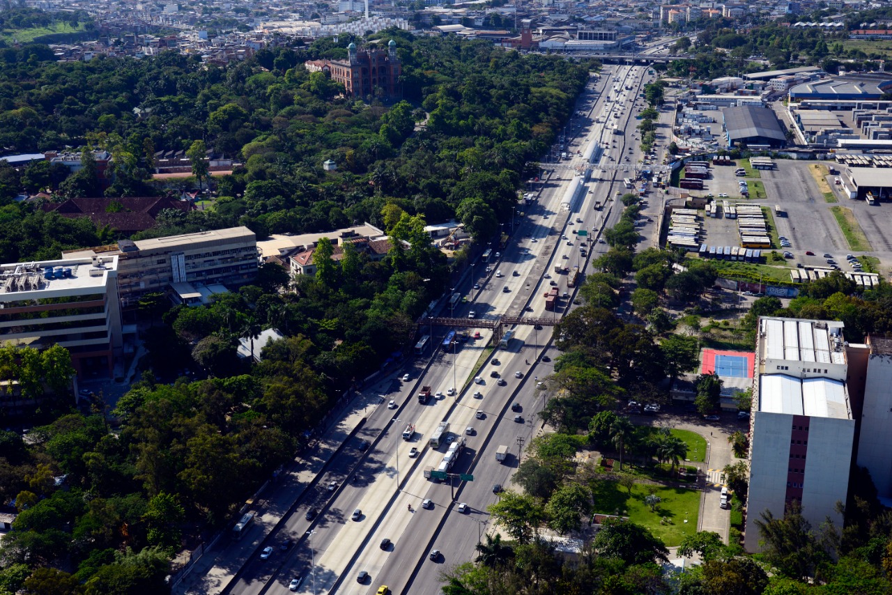 Avenida Brasil terá interdições parciais para obras do corredor Transbrasil do BRT - Prefeitura do Rio de Janeiro