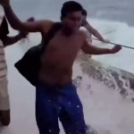 Onda gigante arrasta pessoas no Mirante da Pedra do Leme, no Rio de Janeiro