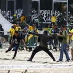 Manifestantes golpistas destroem prédios públicos no 8 de janeiro - Marcelo Camargo/Agência Brasil