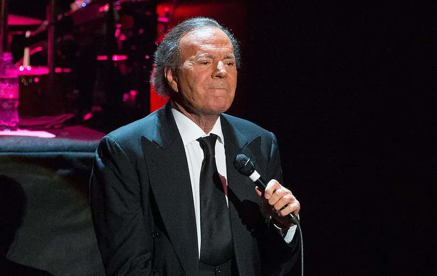 Julio Iglesias - Foto: Reprodução