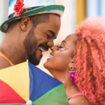 No Carnaval, respeito e consentimento são palavras de ordem (Crédito: Unsplash)