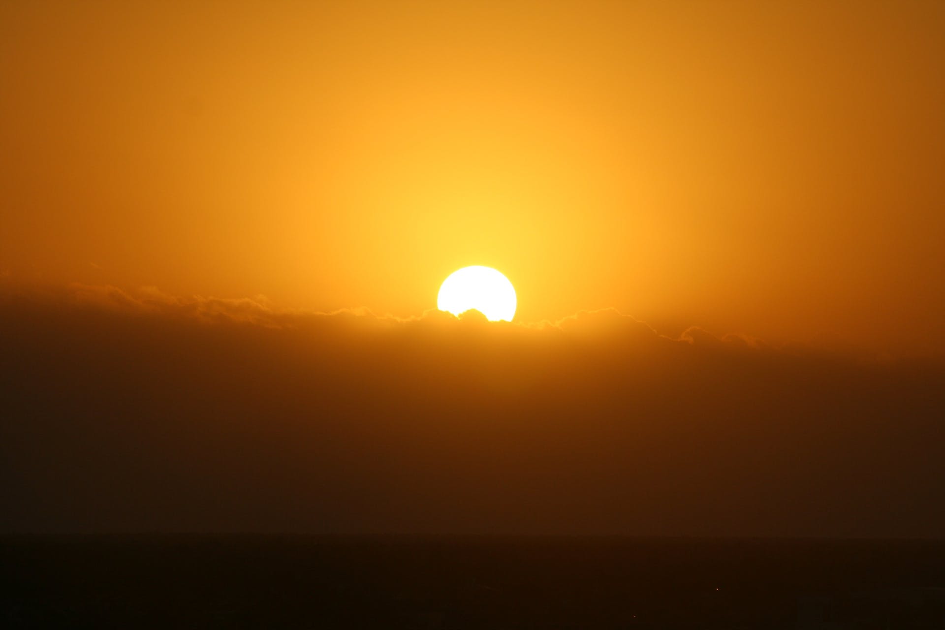 Previsões apontam recorde de temperatura nos próximos dias de verão no Brasil