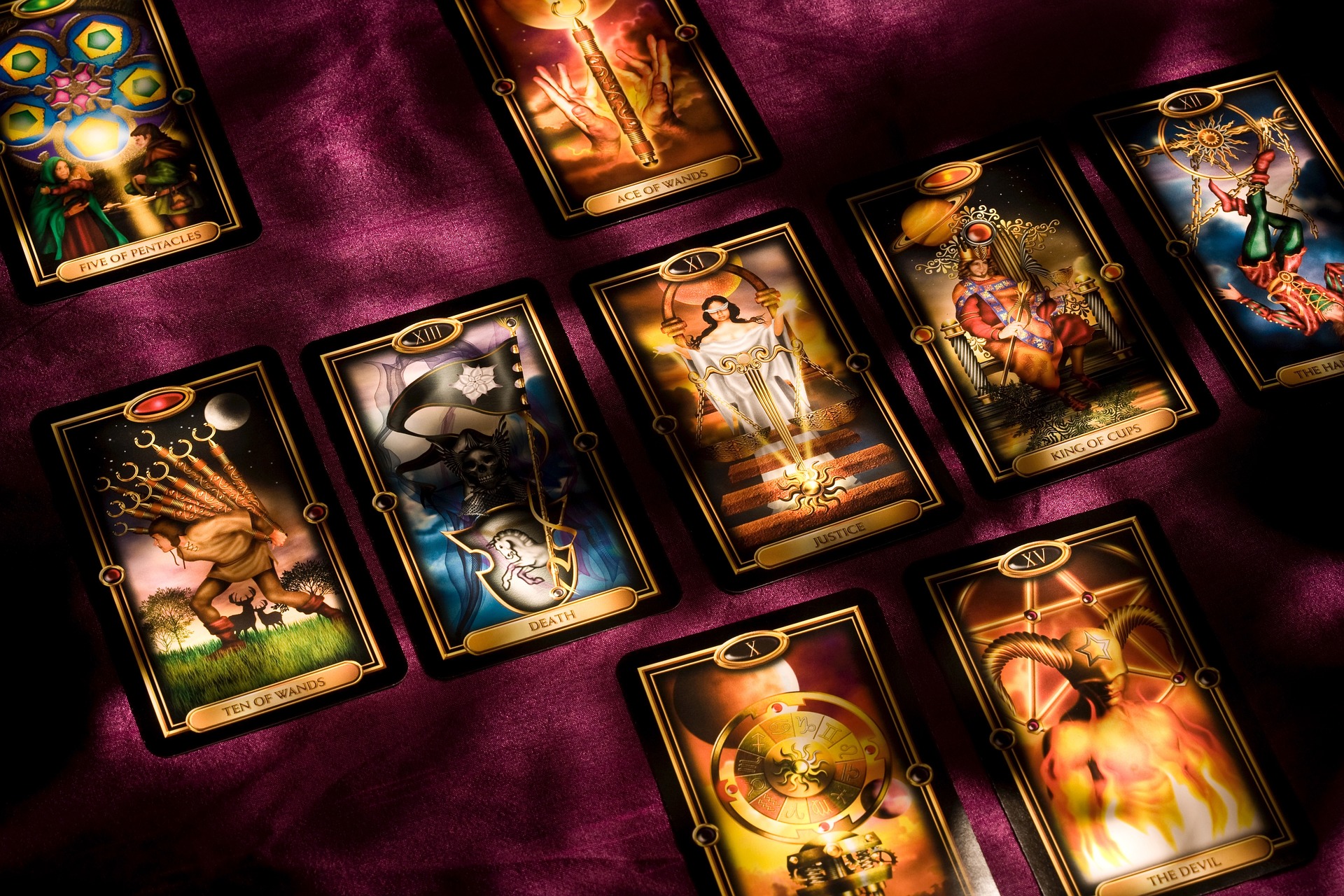 Horóscopo Tarot Amor Dinheiro