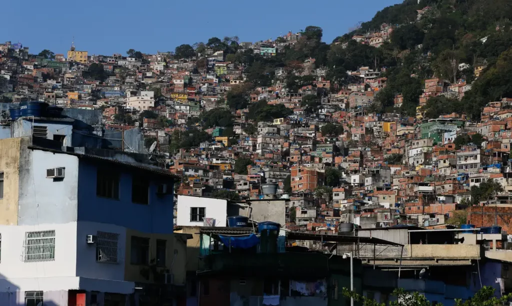 Em 2020, Milícia e tráfico influenciaram eleições em 14 cidades do Rio de Janeiro - Foto: Agência Brasil