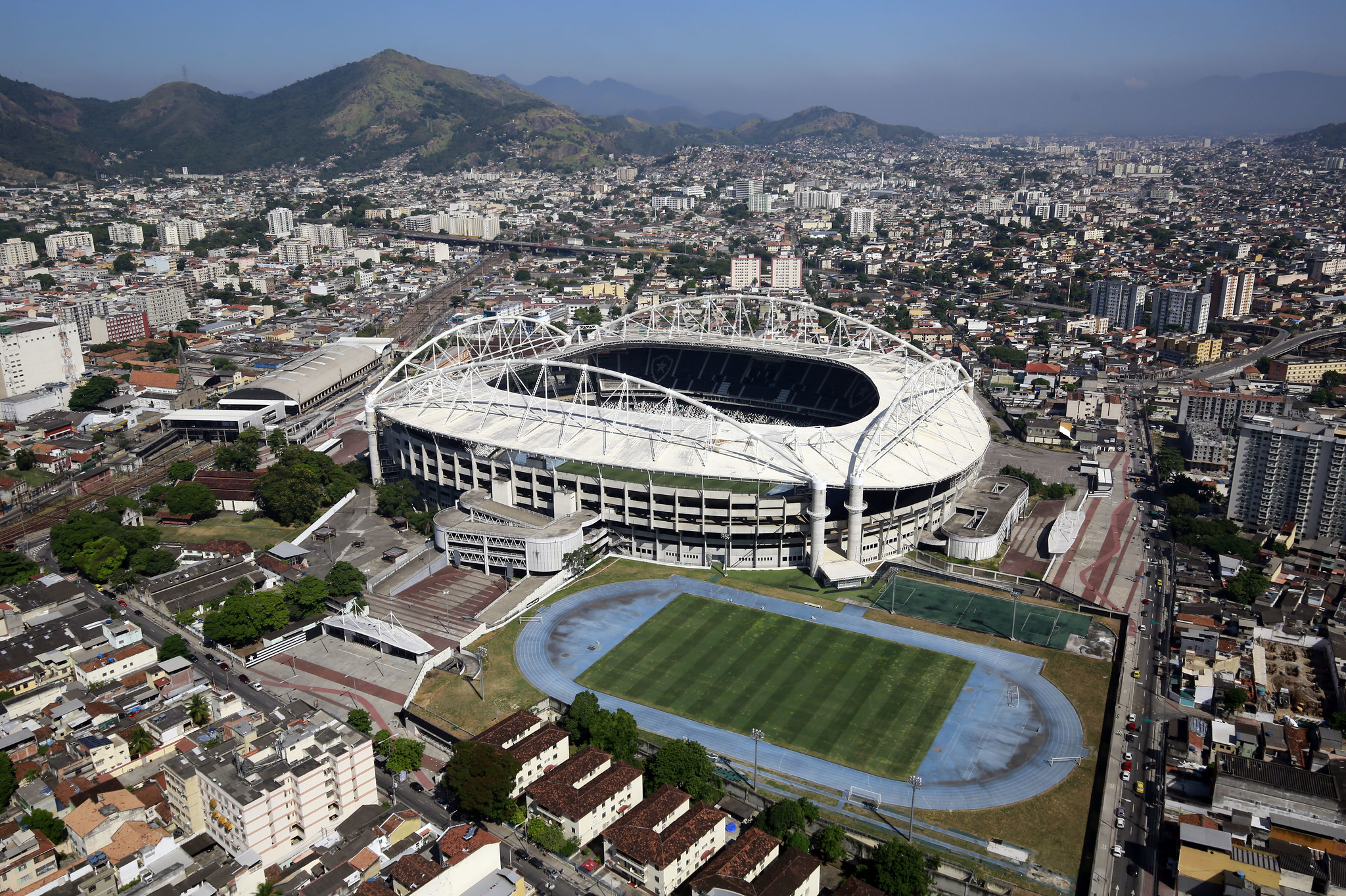 Haverá interdições no trânsito no entorno do Estádio Nilton Santos - Arquivo/Prefeitura do Rio