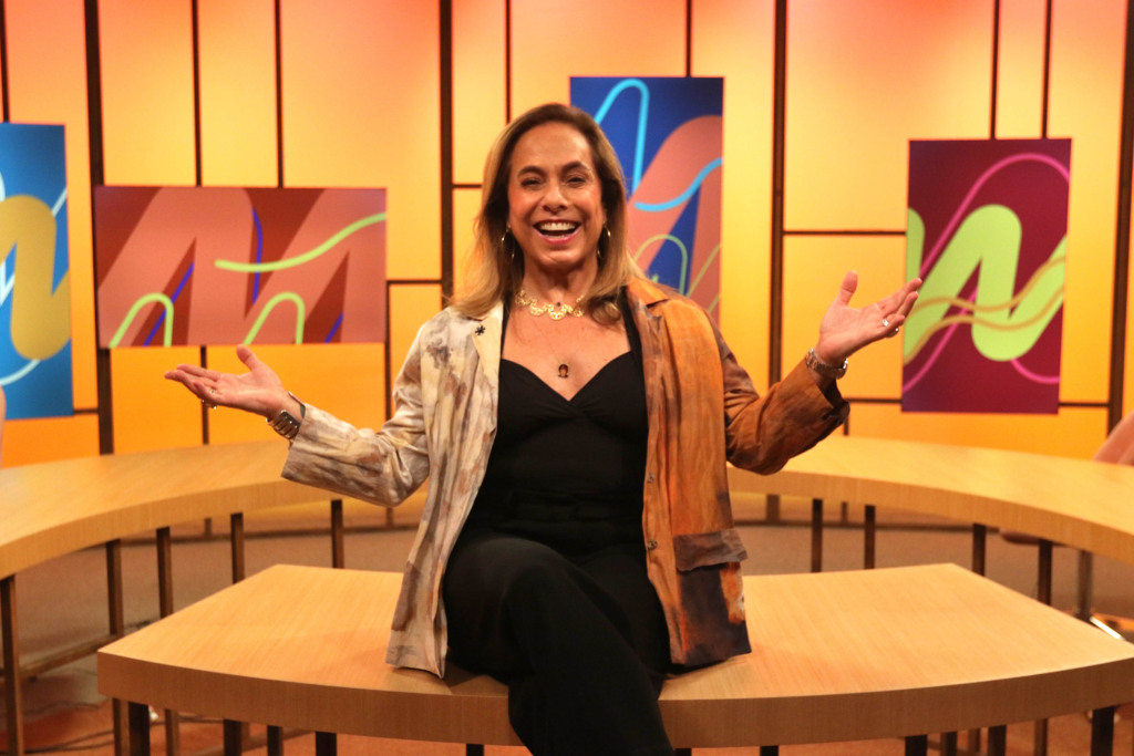 Rio de Janeiro (RJ) - A apresentadora Cissa Guimarães, antes da gravação de um piloto do programa Sem Censura, nos estudios da TV Brasil. Foto: Tânia Rêgo/Agência Brasil