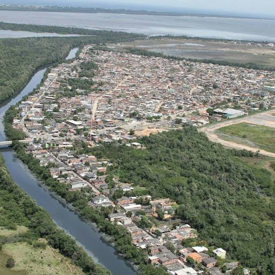 Troca de Tiros em Pedra de Guaratiba: Criança de Nove Anos Entre os Feridos