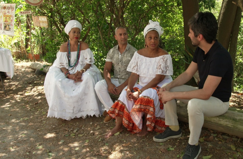 Bruno Barros visita quilombo em episódio sobre Rio Antigo - Divulgação / TV Brasil