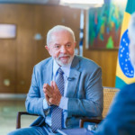 O presidente Lula durante entrevista ao jornalista Kennedy Alencar, no programa “É Notícia”, da RedeTV! - Foto: Ricardo Stuckert / PR