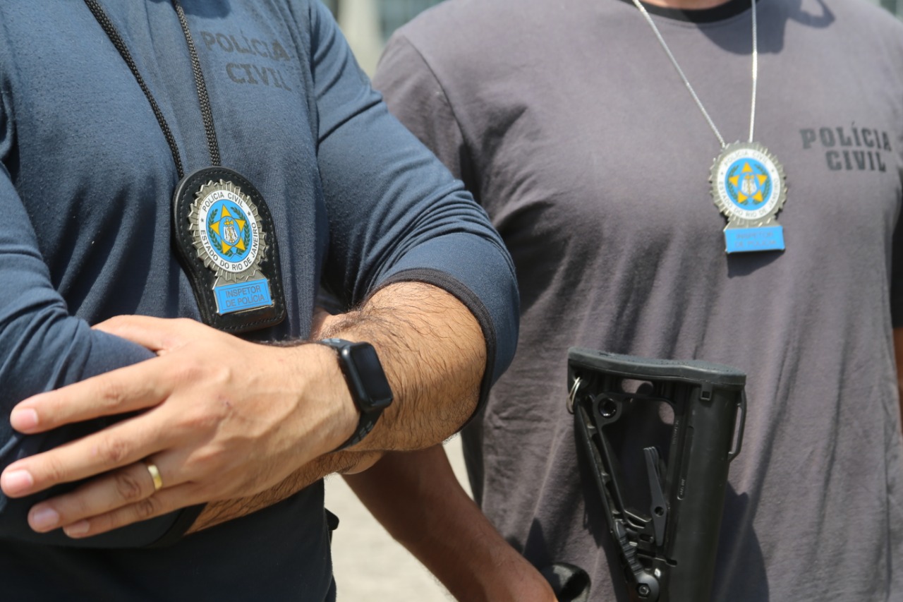 Agentes da Polícia Civil localizaram líder de facção de tráfico de drogas do estado da Paraíba pós levantamentos de inteligência e troca de informações. (Carlaile José Rodrigues)