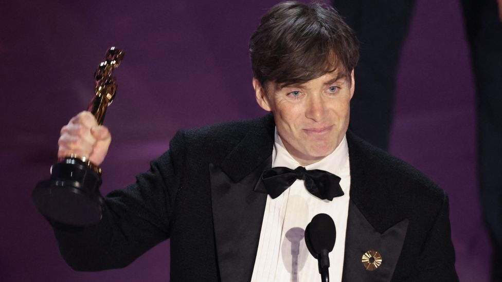 O ator Cillian Murphy, venceu a categoria de “Melhor Ator” por seu papel em “Oppenheimer”. (Foto: Reprodução)