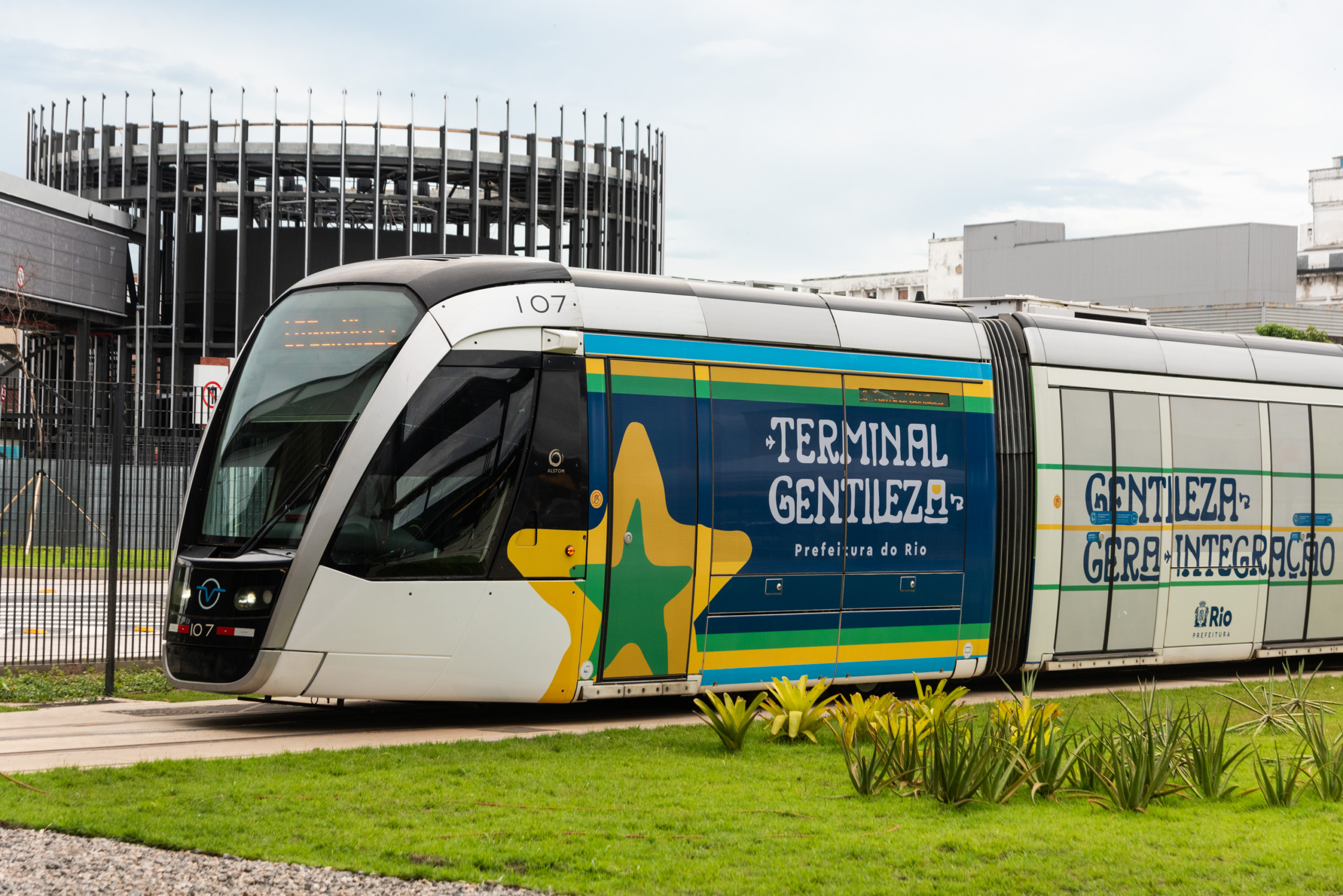 Rio de Janeiro, RJ - VLT Carioca - Terminal Intermodal Gentileza. (Foto: Alex Ferro / VLT Carioca)