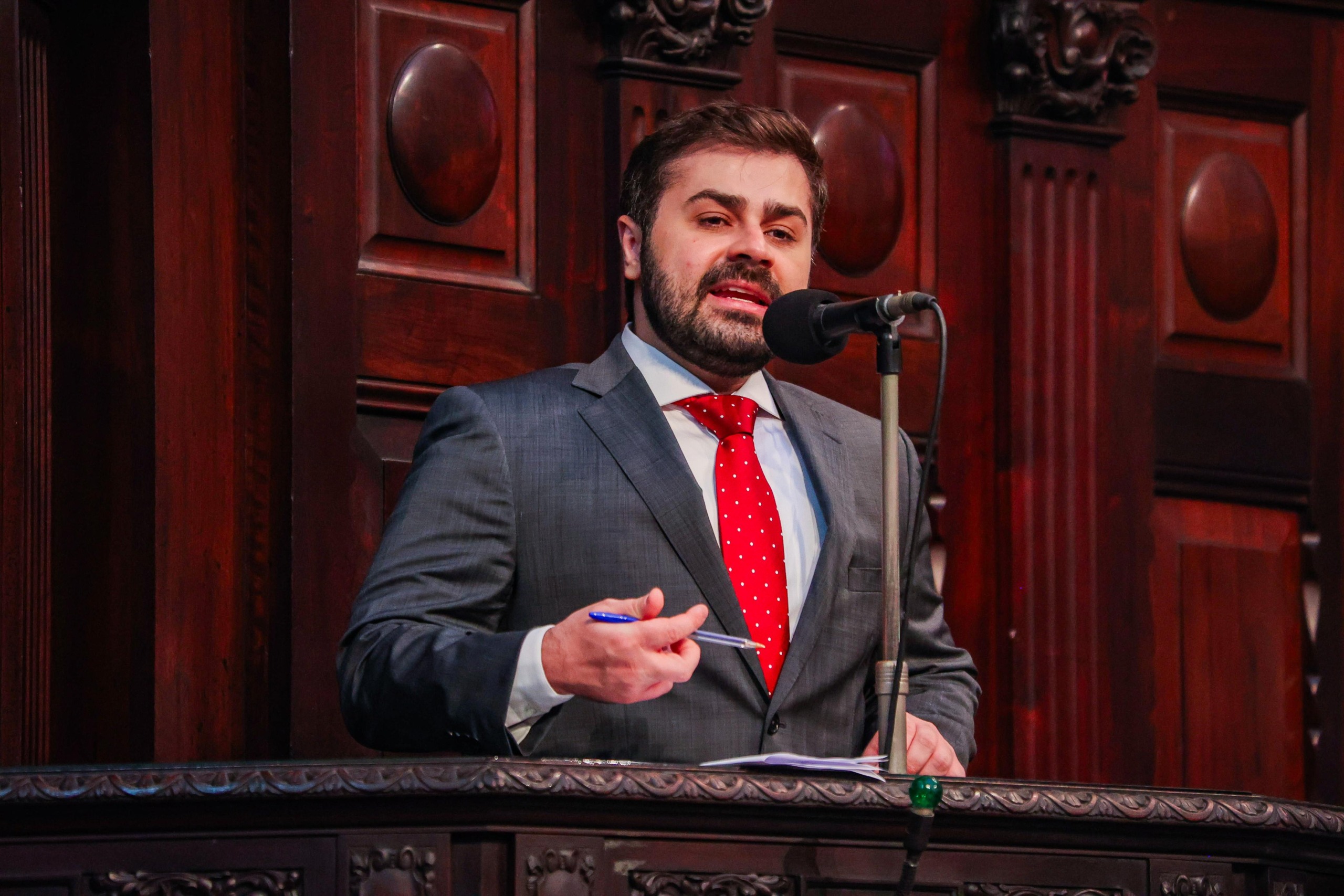 Vinicius Cozzolino - Palácio Tiradentes - Foto Yves Lohan