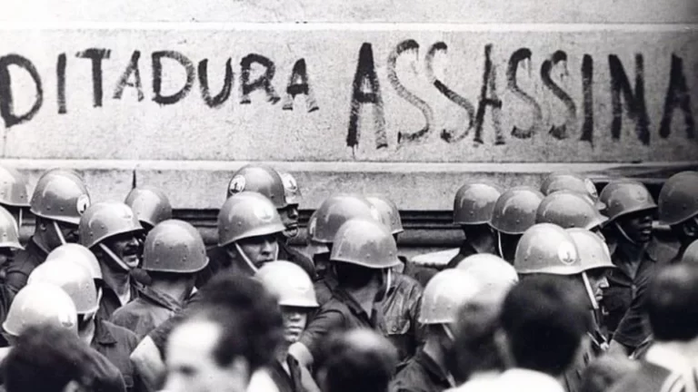 Pichação contra a ditadura instalada em 1964 no Brasil. Créditos: Arquivo Nacional