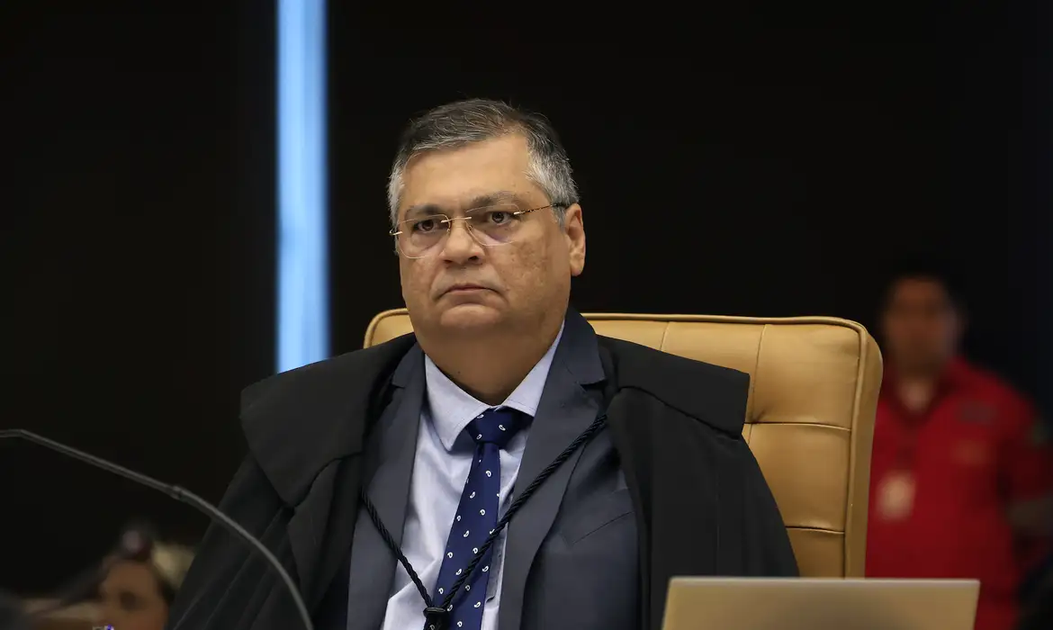 Dino quer ouvir Congresso sobre suposta ilegalidade em emendas