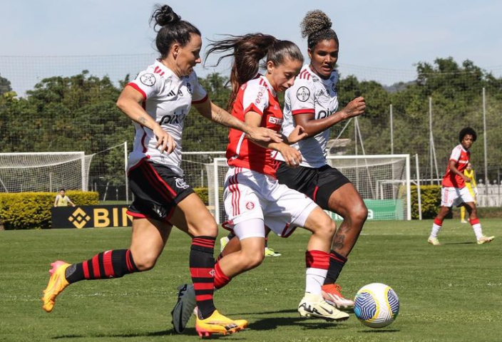 Fla empatou em 1 a 1 com o Internacional (Crédito: Juliana Zanatta/Ascom Internacional)