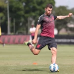 Vasco acerta contratação de Hugo Moura — Foto: José Tramontin/Athletico