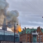 Incêndio na Bolsa de Valores de Copenhague, na Dinamarca. Foto: reprodução