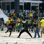 Manifestantes terroristas em Brasília – Foto: Marcelo Camargo/Agência Brasil