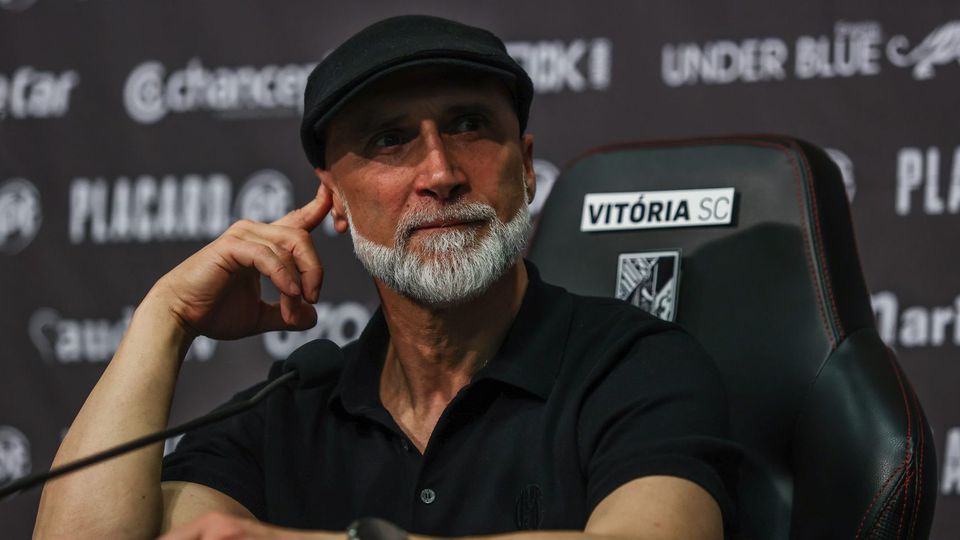 Álvaro Pacheco, treinador do V. Guimarães (FOTO: Vitória SC)