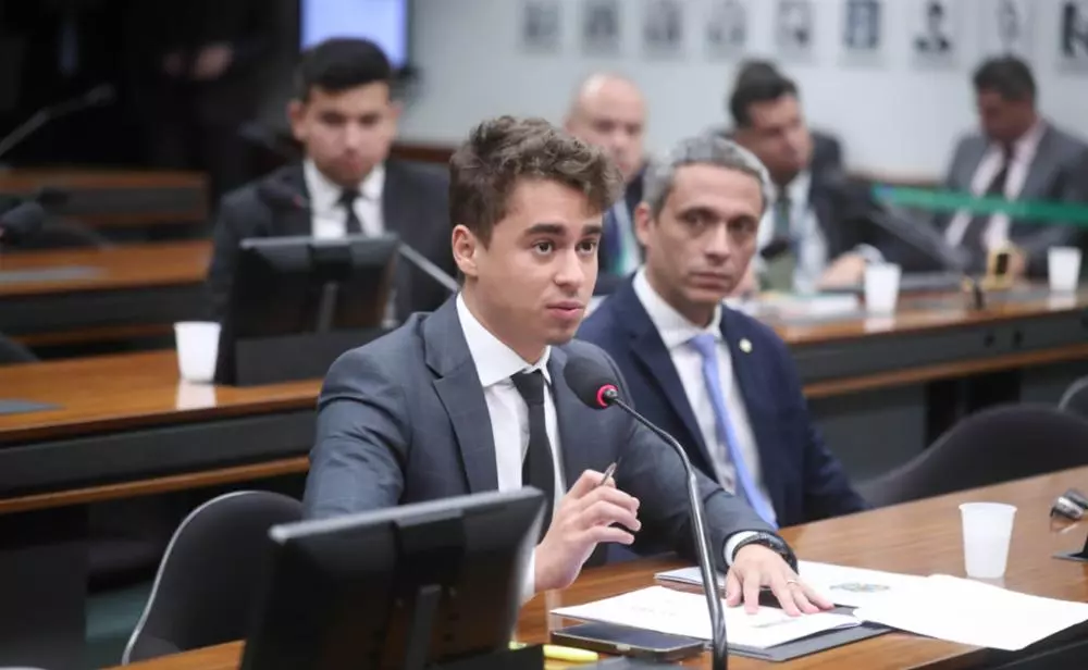 Os deputados bolsonaristas Nikolas Ferreira (PL-MG) e Gustavo Gayer (PL-GO) têm feito campanha pelo veto do ex-presidente. Foto: Bruno Spada/Câmara dos Deputados