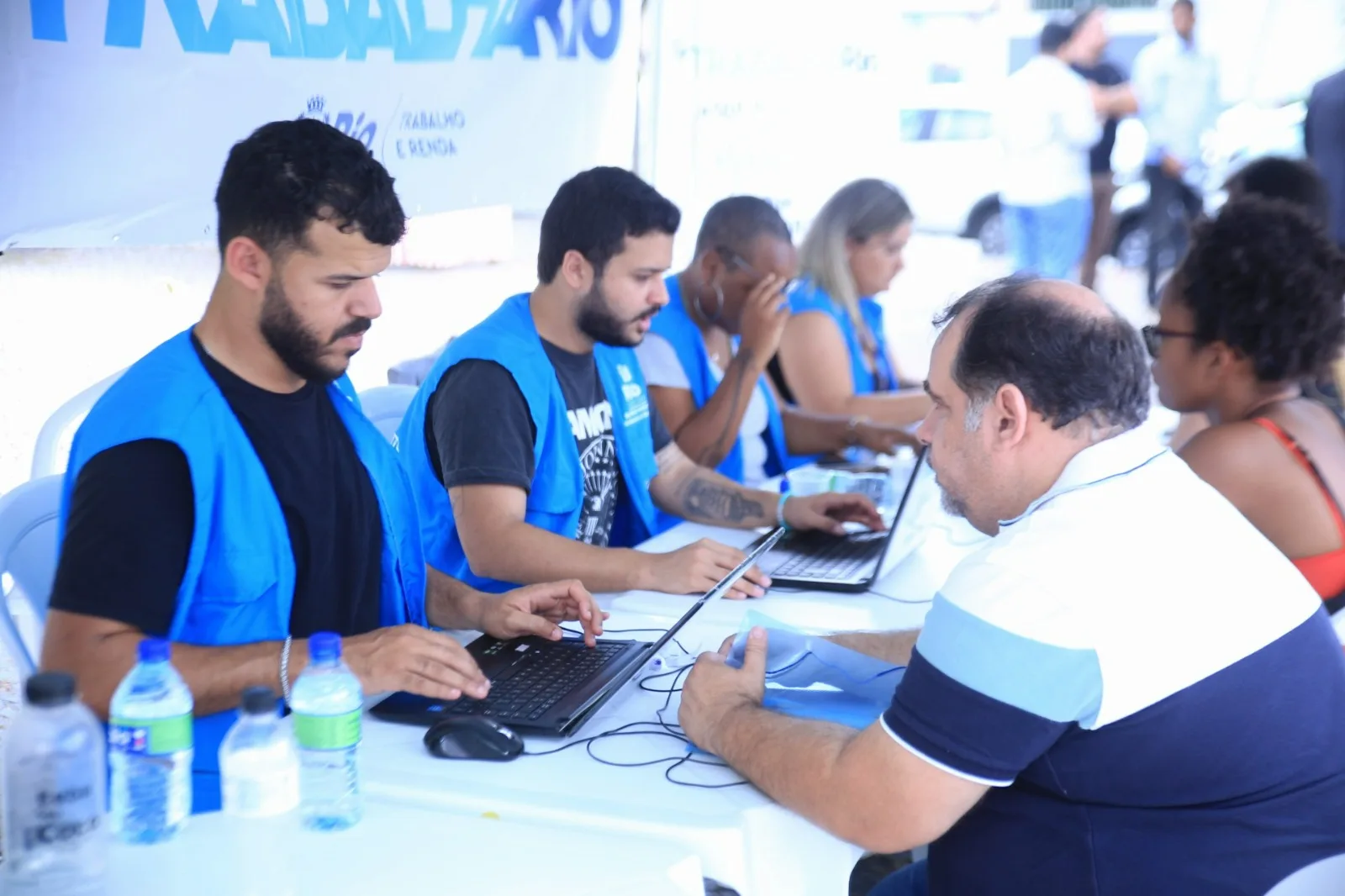 Vagas da semana incluem oportunidades em empregos verdes, como para instaladores fotovoltaicos - Roberto Moreyra/SMTE