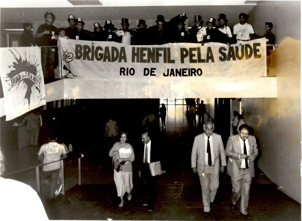 Manifestação no Congresso Nacional pressiona deputados a aprovarem a Lei Henfil. Acervo: Sindicato Nacional dos Aeronautas
