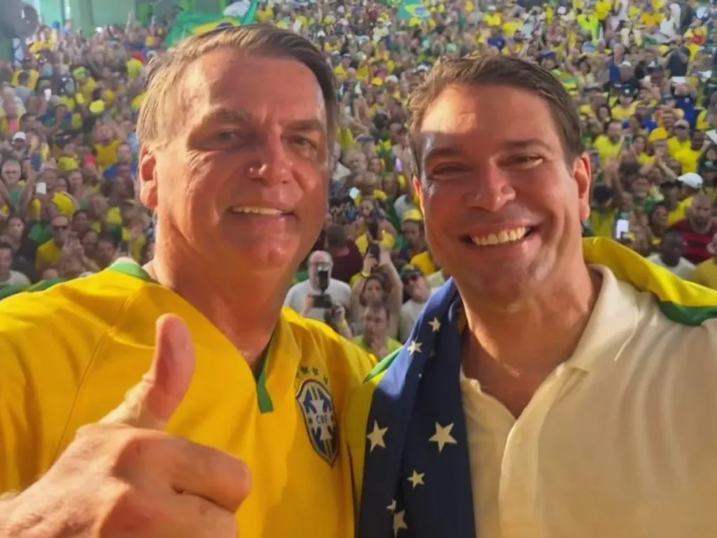 Jair Bolsonaro e Alexandre Ramagem - Foto: Reprodução