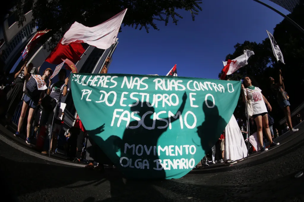 São Paulo SP 23/06/202 Ato no MASP contra o Projeto de Lei (PL) 1.904/24, que equipara o aborto de gestação acima de 22 semanas ao homicídio. Foto Paulo Pinto/Agencia Brasil
