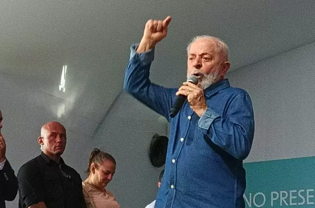Presidente Luiz Inácio Lula da Silva (PT) durante discurso em Feira de Santana, na Bahia. Foto: Reprodução